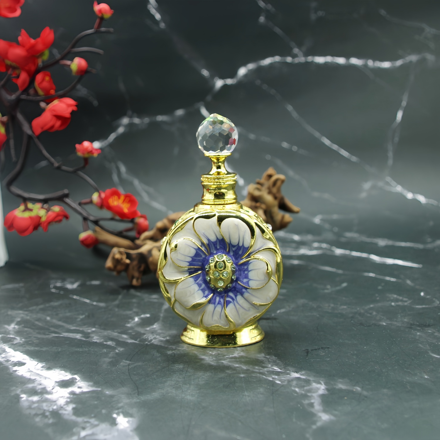 Swiss Arabian Luxury Products  - Perfume Fragrance Dubai recension och pris