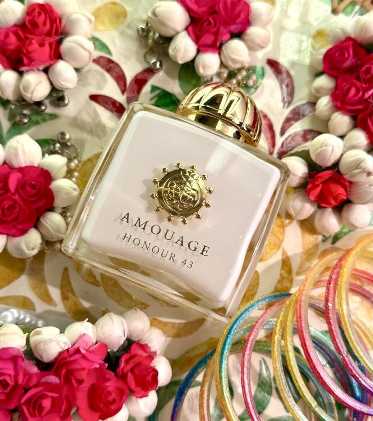 Amouage Honour 43 Woman Extrai - Perfume Fragrance Families recension och pris