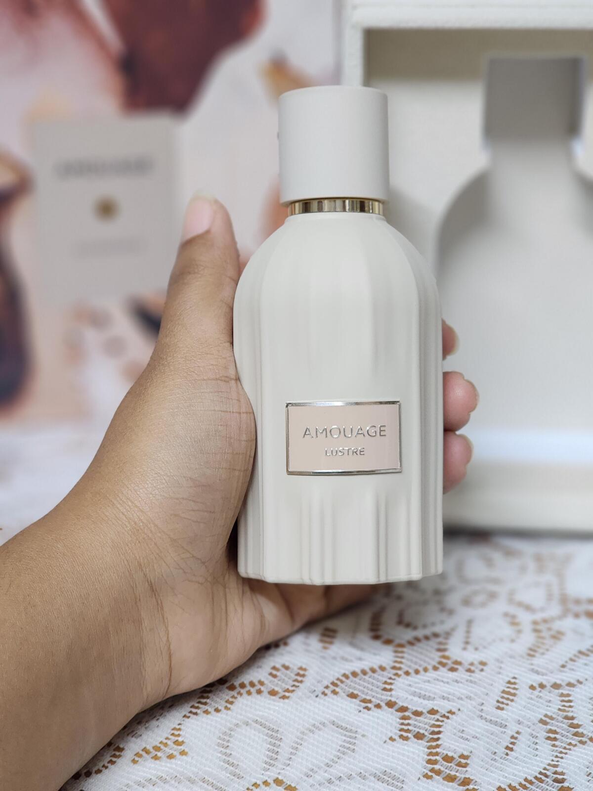 Amouage Lustre Perfume 100ml L - Perfume Fragrance Families recension och pris